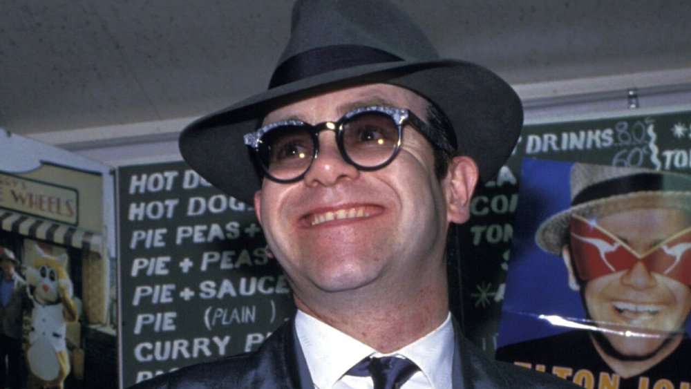 The Untold Truth Of Planes, Trains And Automobiles