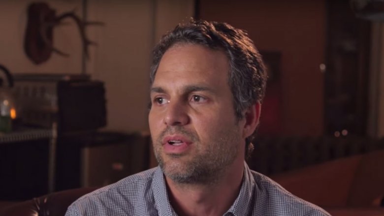 Mark Ruffalo S Tragic Past Mark Ruffalo Coping With The Paralysis Proved Difficult Enough But Road To Recovery Posed New Challenges According He Gained 40 Pounds
